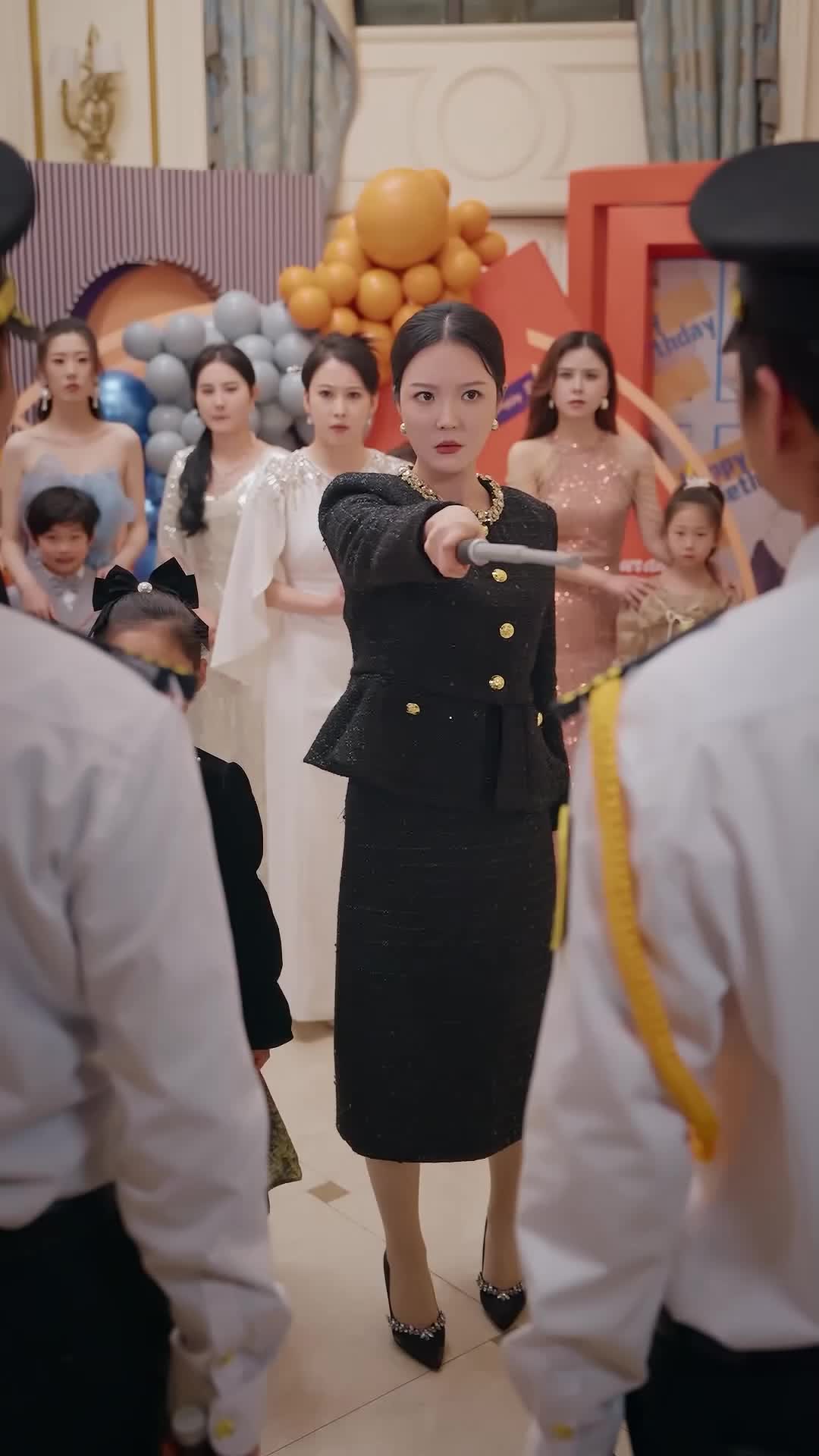 Tập 12 - Lấy Danh Nghĩa Người Mẹ